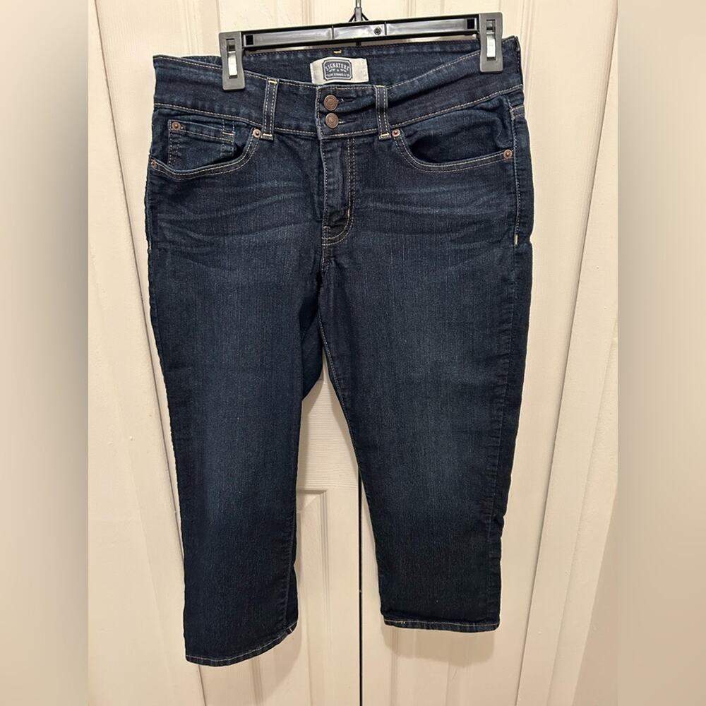 Signature by Levi's Strauss & Co Women's Capri size 10